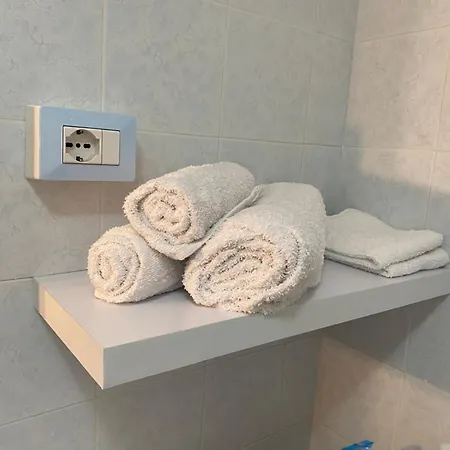 فندق مبيت وإفطار Sa Domo Azzurra San Giovanni (Sassari)